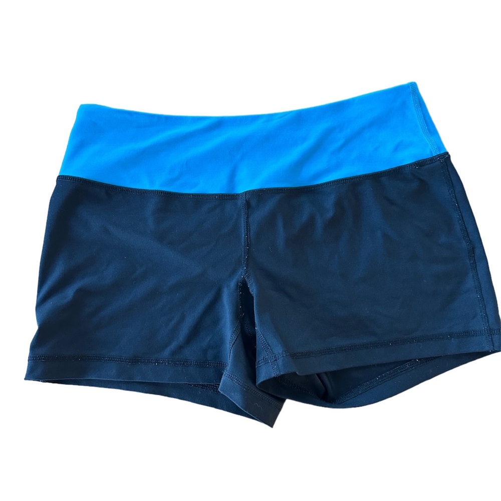 💚Footlocker Active Shorts